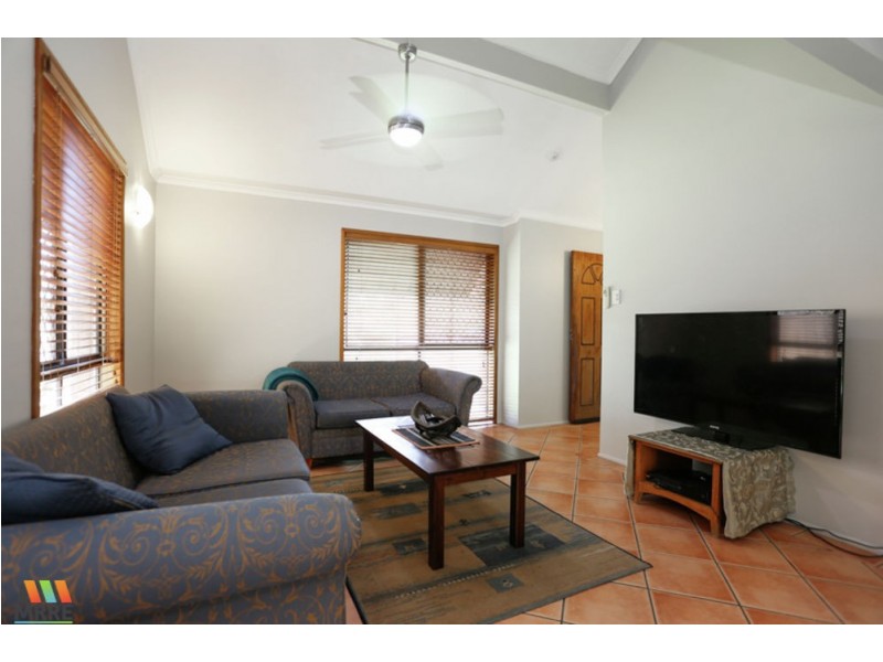 24 EDMONDS STREET, Bucasia QLD 4750