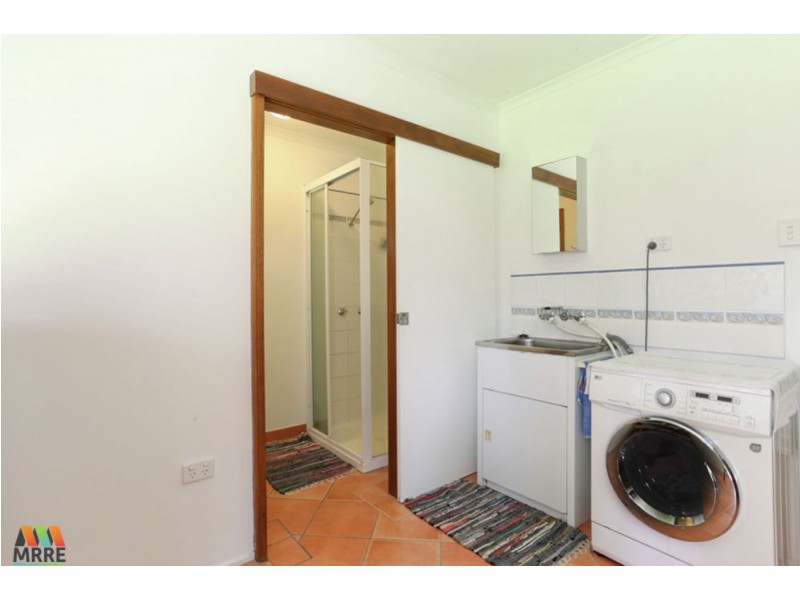 24 EDMONDS STREET, Bucasia QLD 4750
