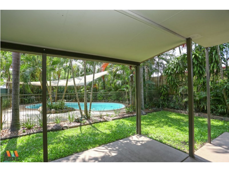 24 EDMONDS STREET, Bucasia QLD 4750