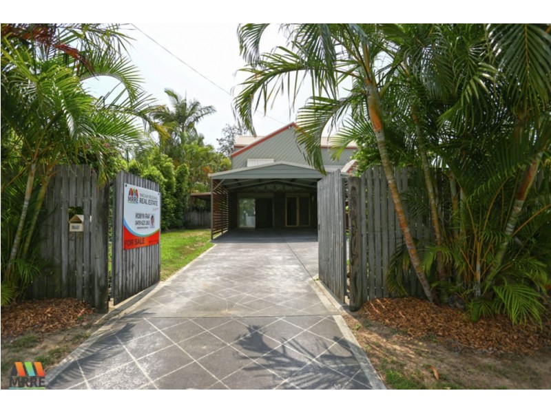 24 EDMONDS STREET, Bucasia QLD 4750