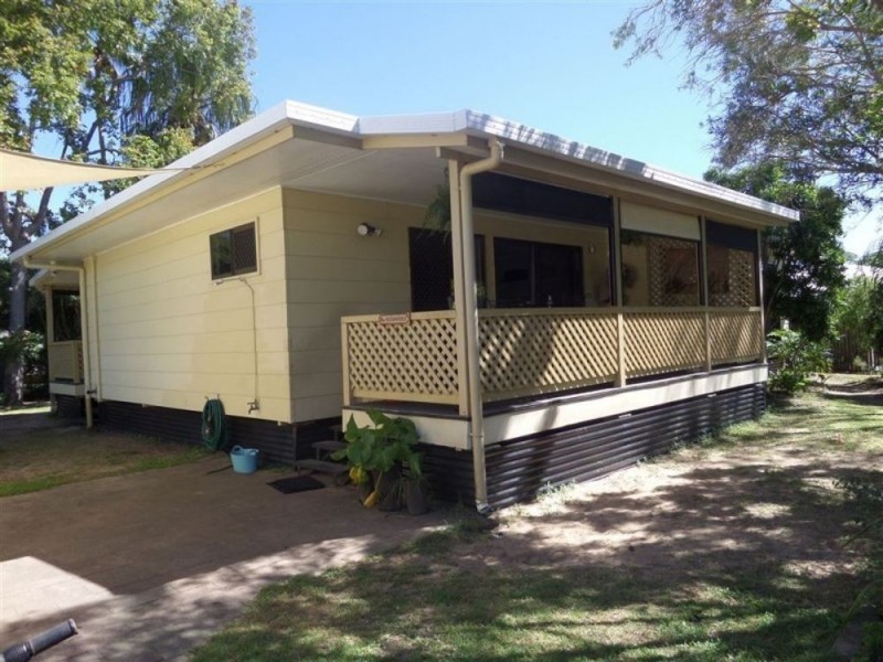 4 Blacksmith Street,, Slade Point QLD 4740