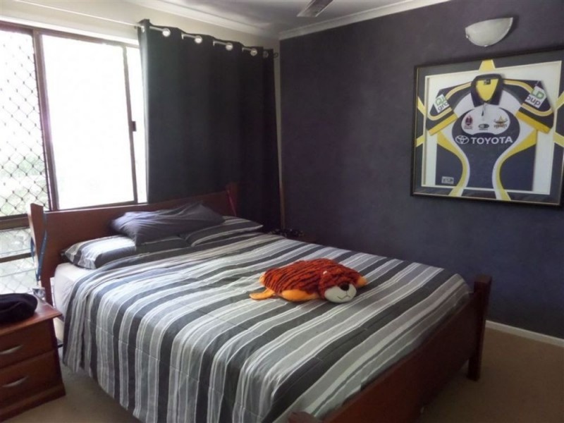 4 Blacksmith Street,, Slade Point QLD 4740