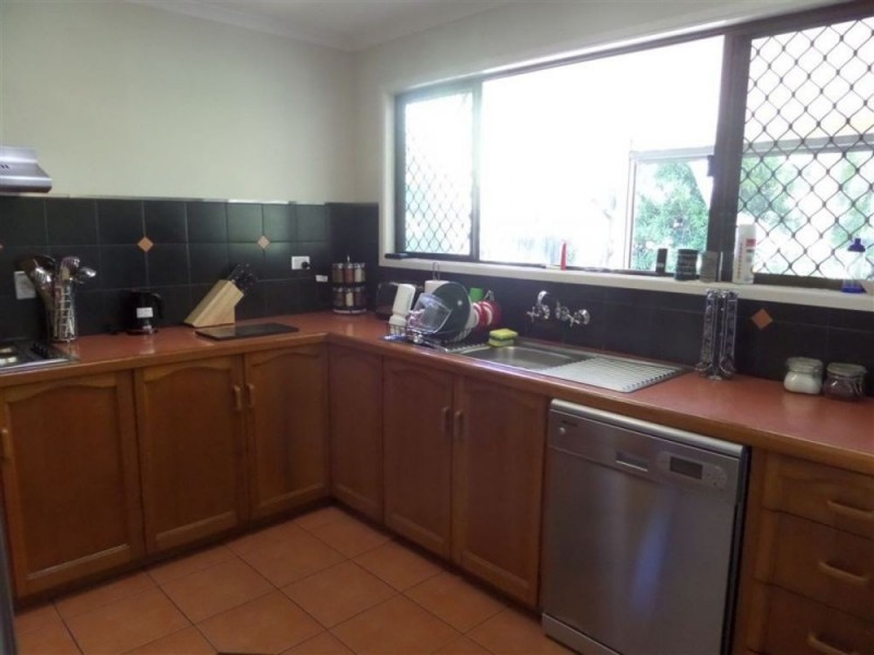 4 Blacksmith Street,, Slade Point QLD 4740