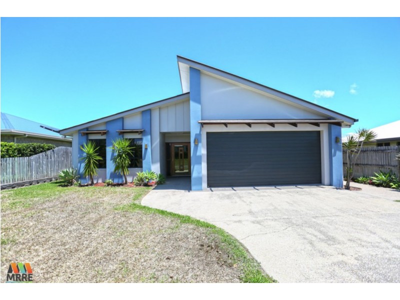 22 Hangan Street, Bucasia QLD 4750