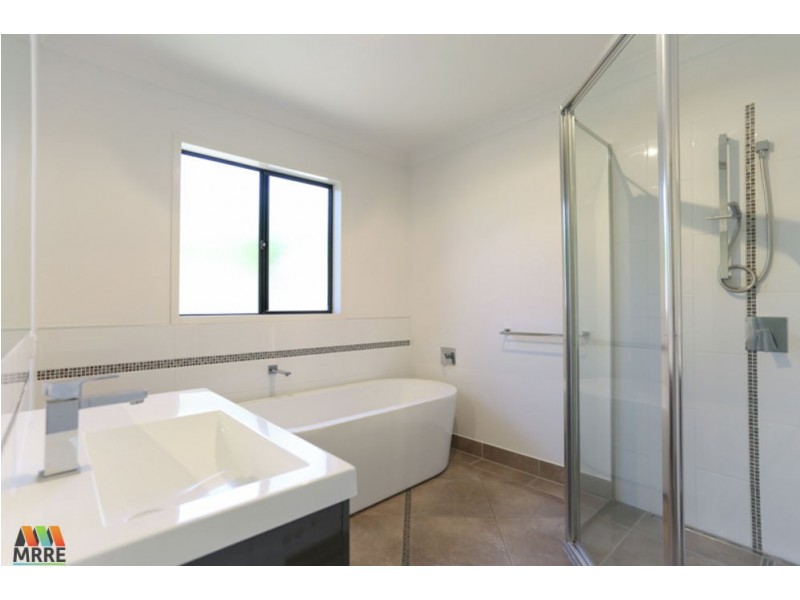 22 Hangan Street, Bucasia QLD 4750