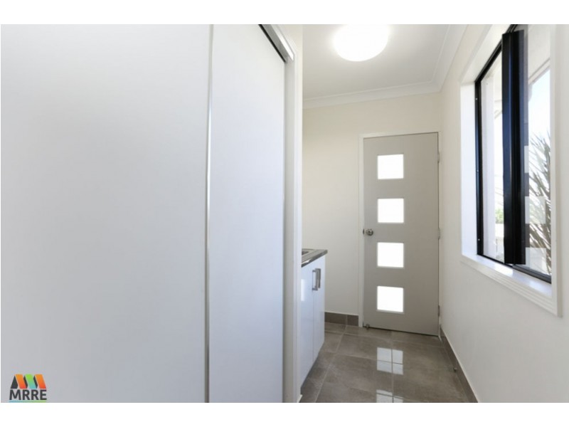 22 Hangan Street, Bucasia QLD 4750