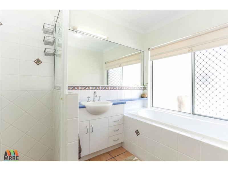 23 Oasis Drive, North Mackay QLD 4740