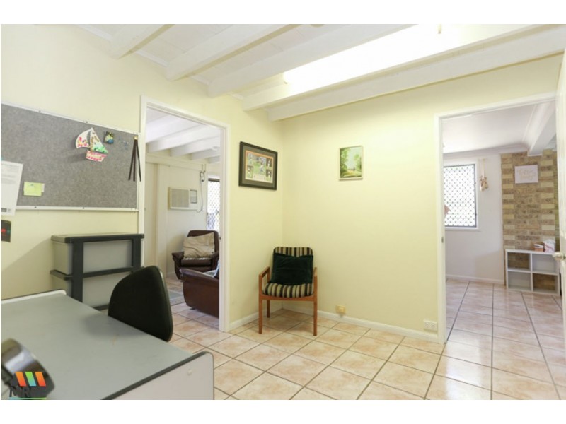 6 Searle Street, Bucasia QLD 4750
