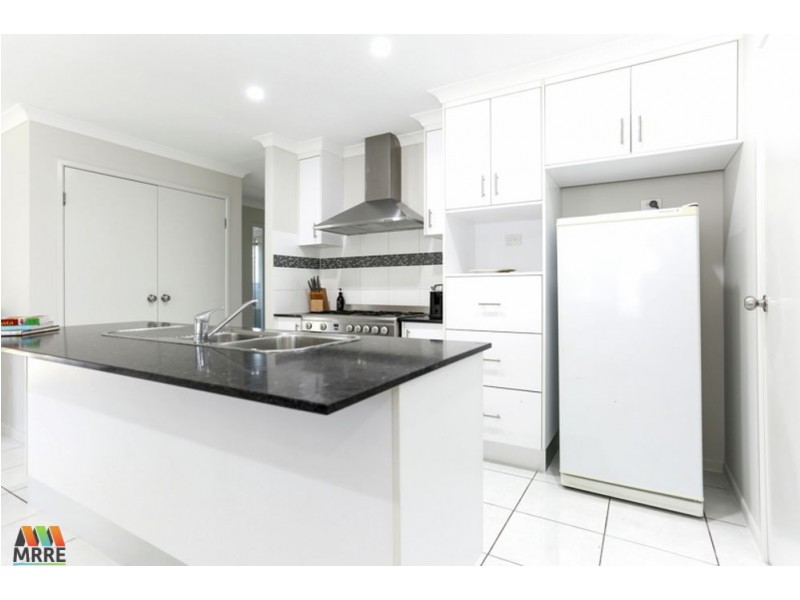 12 Helmsman Drive, Bucasia QLD 4750
