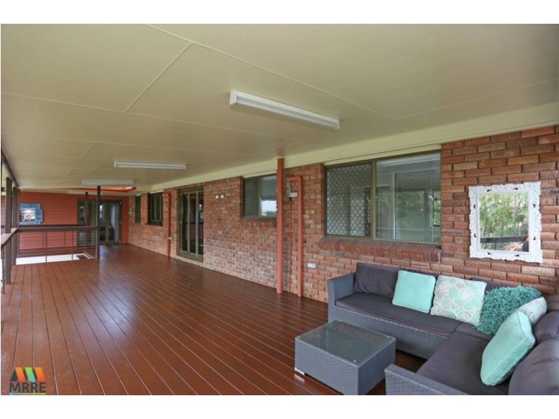 19 Outlook Crescent, Mount Pleasant QLD 4740