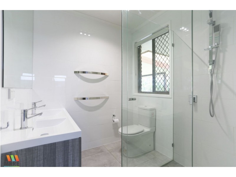 19 Outlook Crescent, Mount Pleasant QLD 4740