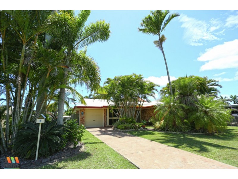 7 Riverleigh Drive, North Mackay QLD 4740 Mackay Regional Real Estate