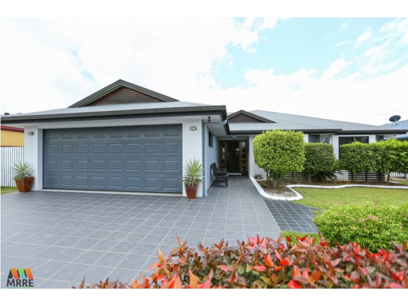 1 Schapers Road, Glenella QLD 4740