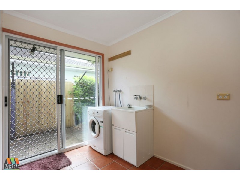 8 Spannagle St, Bucasia QLD 4750