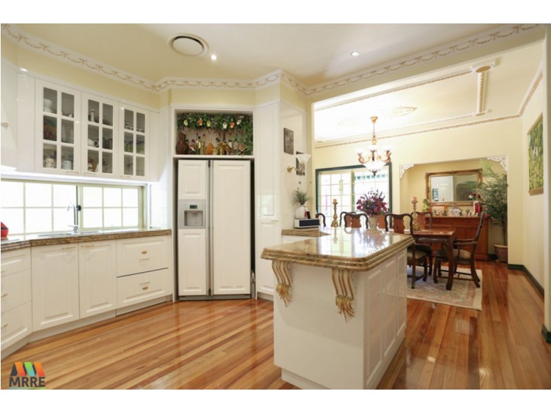 4 Thornber Street, North Mackay QLD 4740