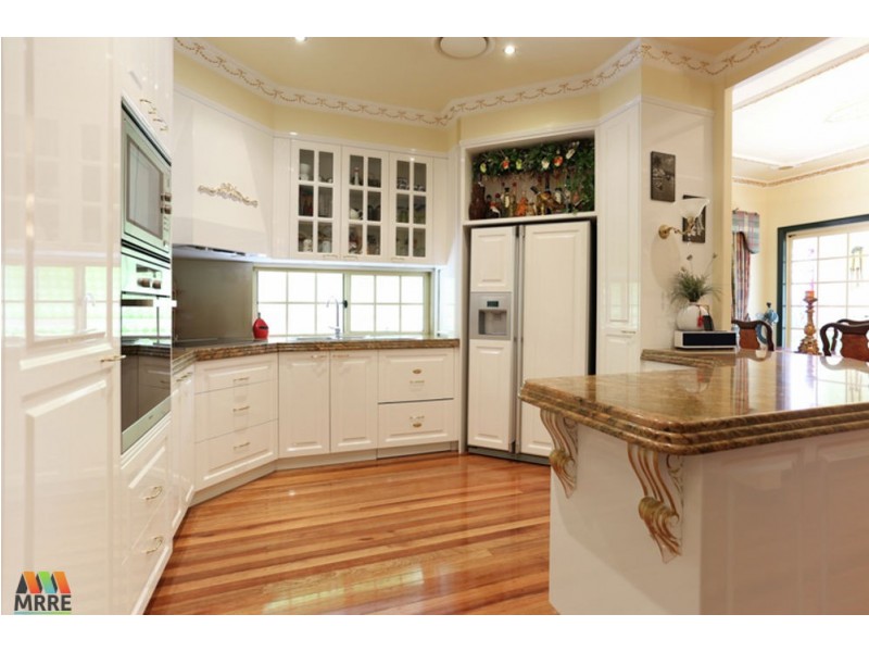 4 Thornber Street, North Mackay QLD 4740