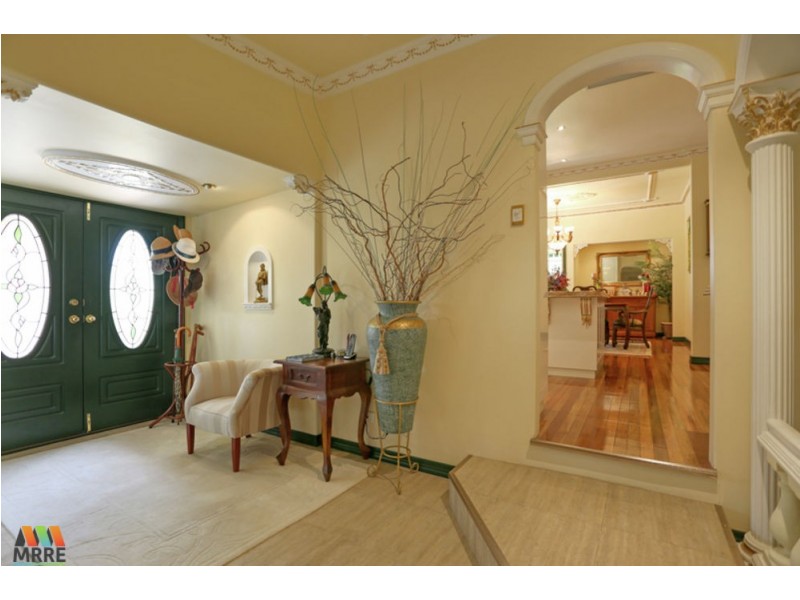 4 Thornber Street, North Mackay QLD 4740