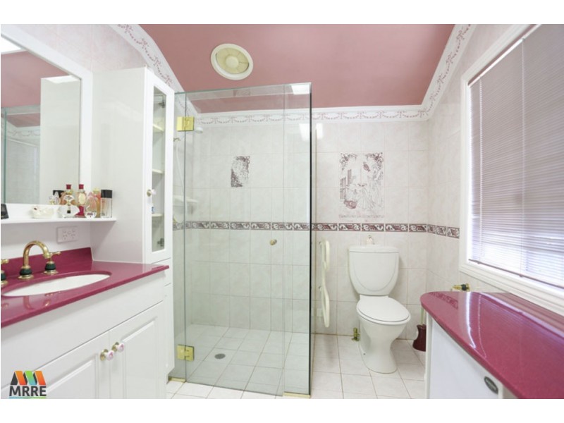 4 Thornber Street, North Mackay QLD 4740