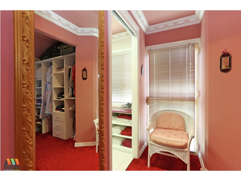 4 Thornber Street, North Mackay QLD 4740