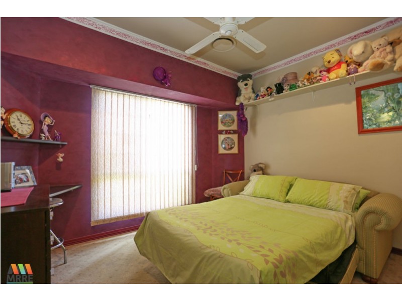 4 Thornber Street, North Mackay QLD 4740