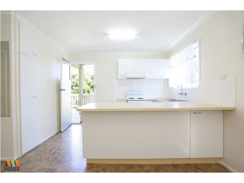 4 Alexander Street, Rural View QLD 4740