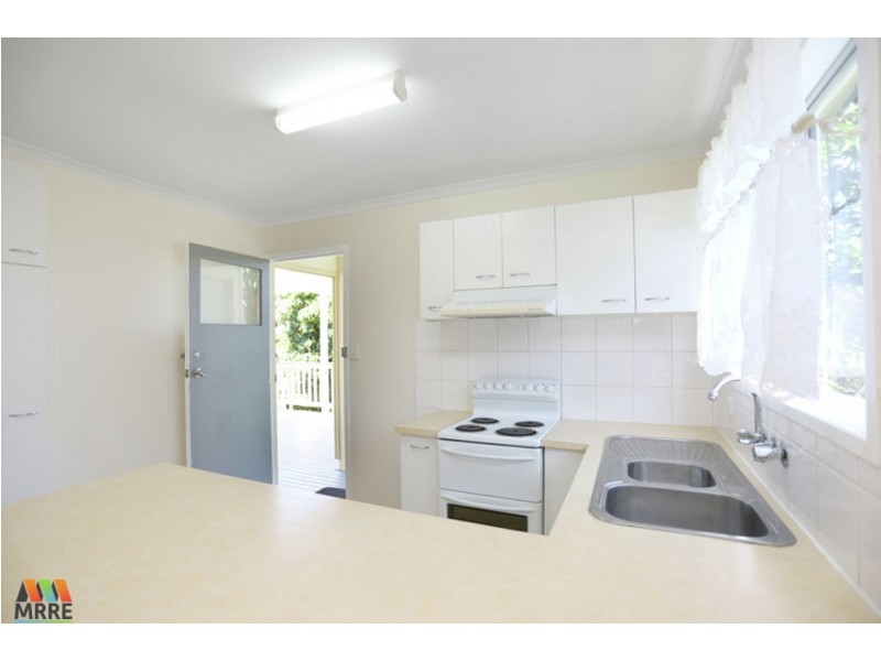 4 Alexander Street, Rural View QLD 4740