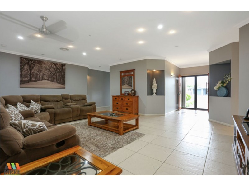 65 VICTOR AVENUE, Glenella QLD 4740