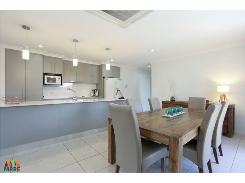 17 Kingslea Court, Ooralea QLD 4740