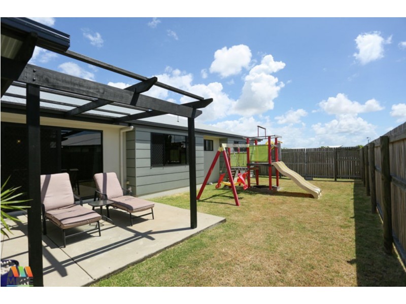 17 Kingslea Court, Ooralea QLD 4740