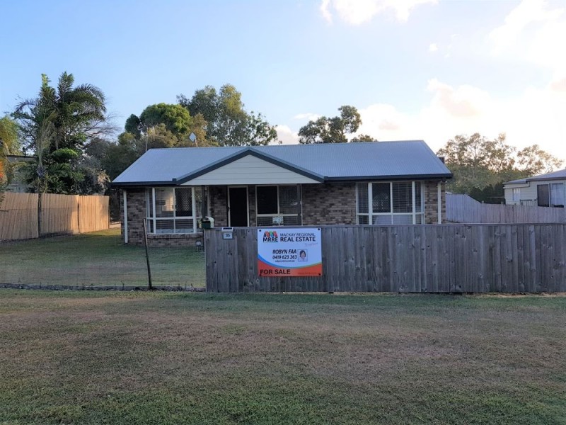 35 Kataryn Avenue, Grasstree Beach QLD 4740
