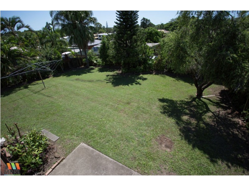 8 Farmer St, Mount Pleasant QLD 4740