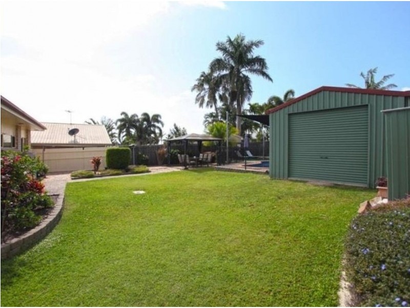 28 McCORMACK AVENUE, Rural View QLD 4740