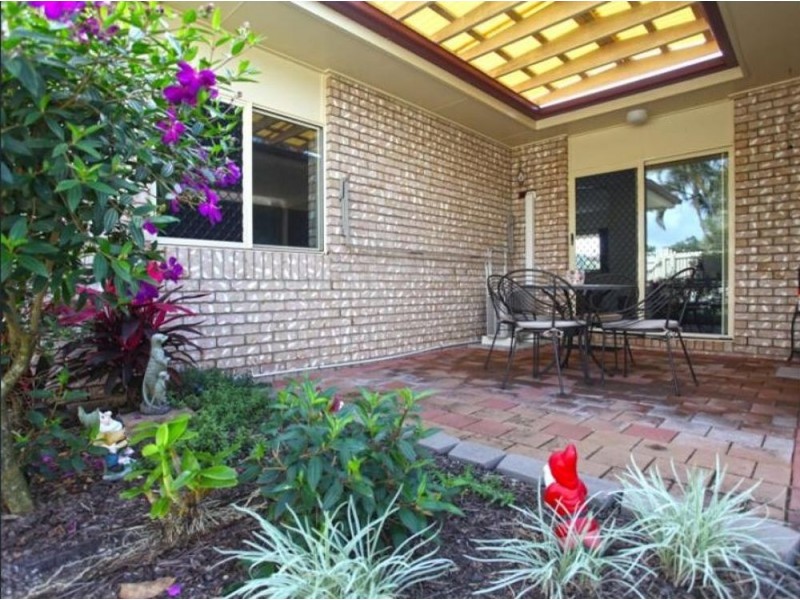 28 McCORMACK AVENUE, Rural View QLD 4740