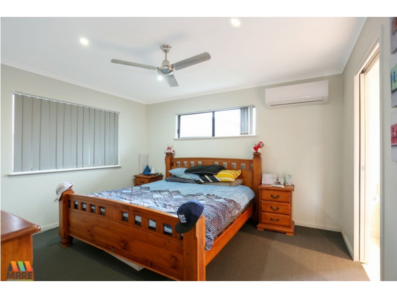 6 LANCASTER WAY, Ooralea QLD 4740