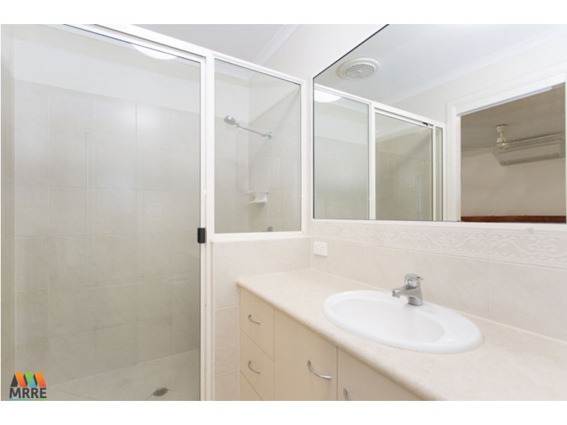 4 Jan Court, Mount Pleasant QLD 4740