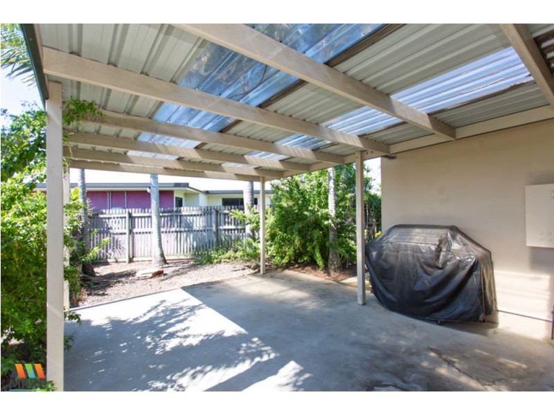4 Jan Court, Mount Pleasant QLD 4740