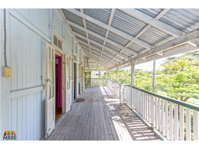 10 SCHOOL STREET, North Mackay QLD 4740