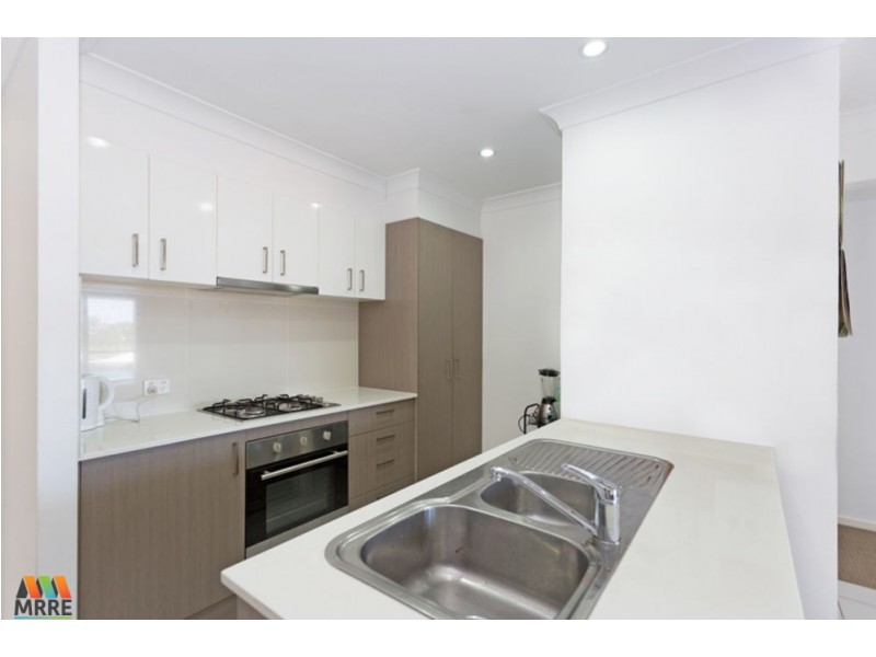 26 Village Circuit, Eimeo QLD 4740