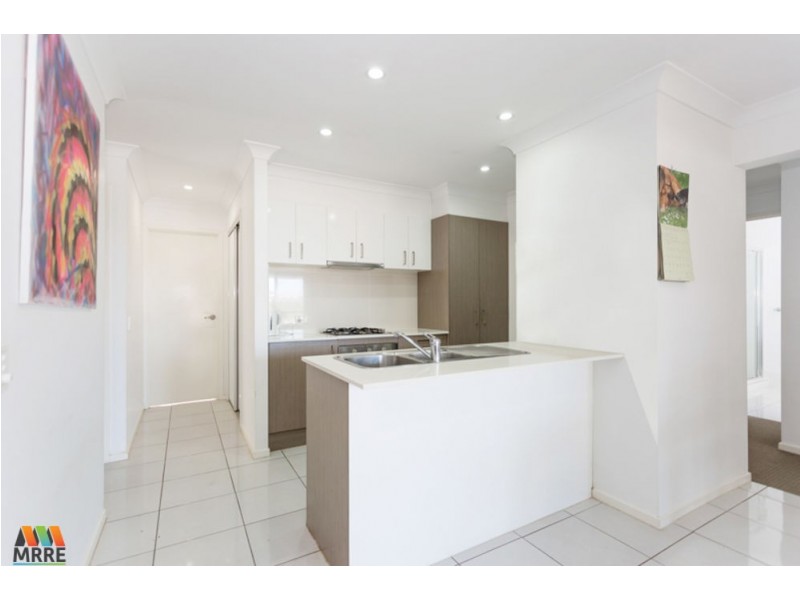 26 Village Circuit, Eimeo QLD 4740