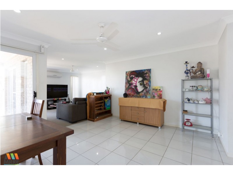26 Village Circuit, Eimeo QLD 4740