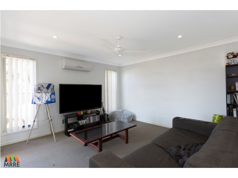 26 Village Circuit, Eimeo QLD 4740