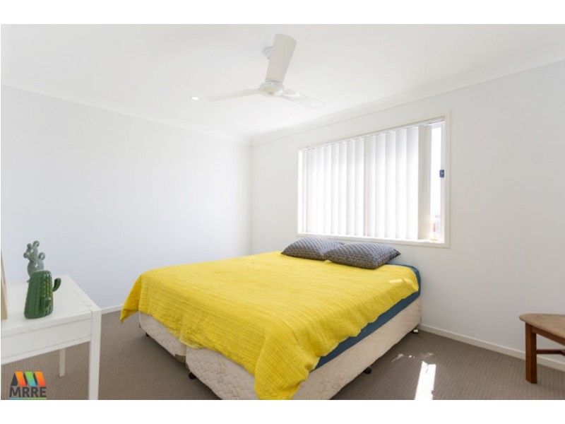 26 Village Circuit, Eimeo QLD 4740