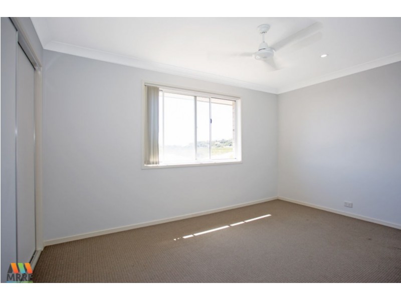 26 Village Circuit, Eimeo QLD 4740