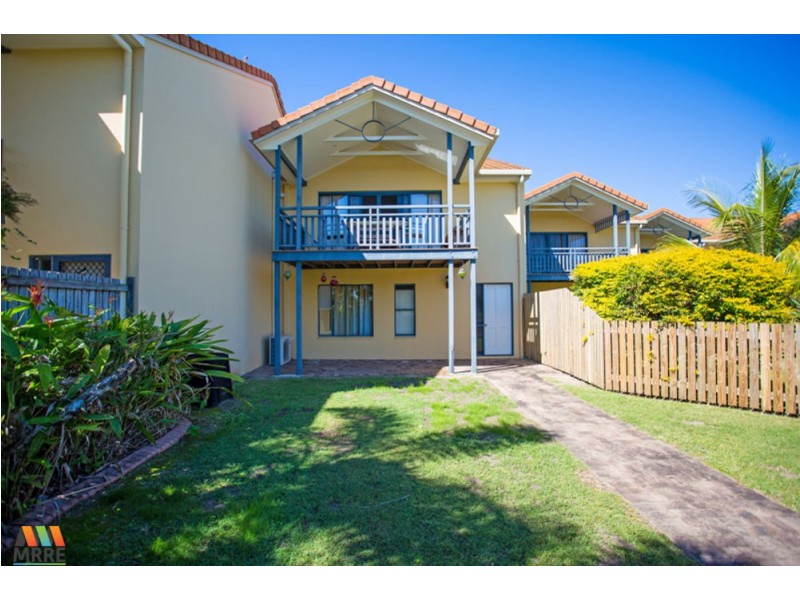2/25 Beach Road, Dolphin Heads QLD 4740
