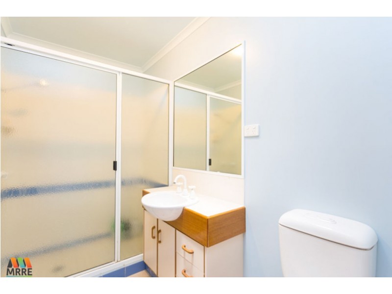 2/25 Beach Road, Dolphin Heads QLD 4740