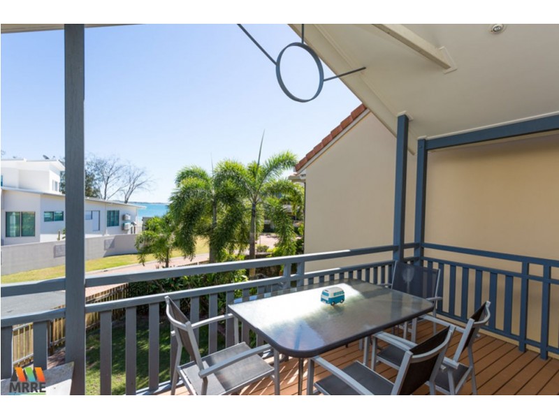2/25 Beach Road, Dolphin Heads QLD 4740