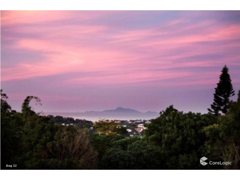 31 Florence St, Eimeo QLD 4740