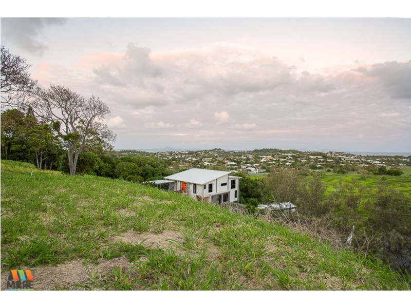 31 Florence St, Eimeo QLD 4740