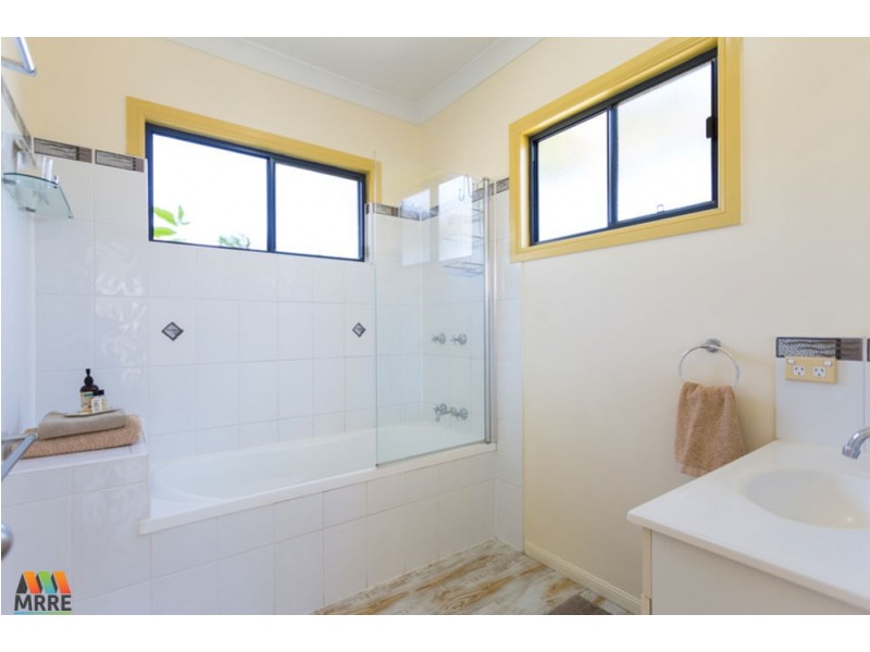 1 Matthews Street, Andergrove QLD 4740