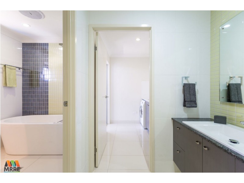 24 Marina Beach Parade, Mackay Harbour QLD 4740